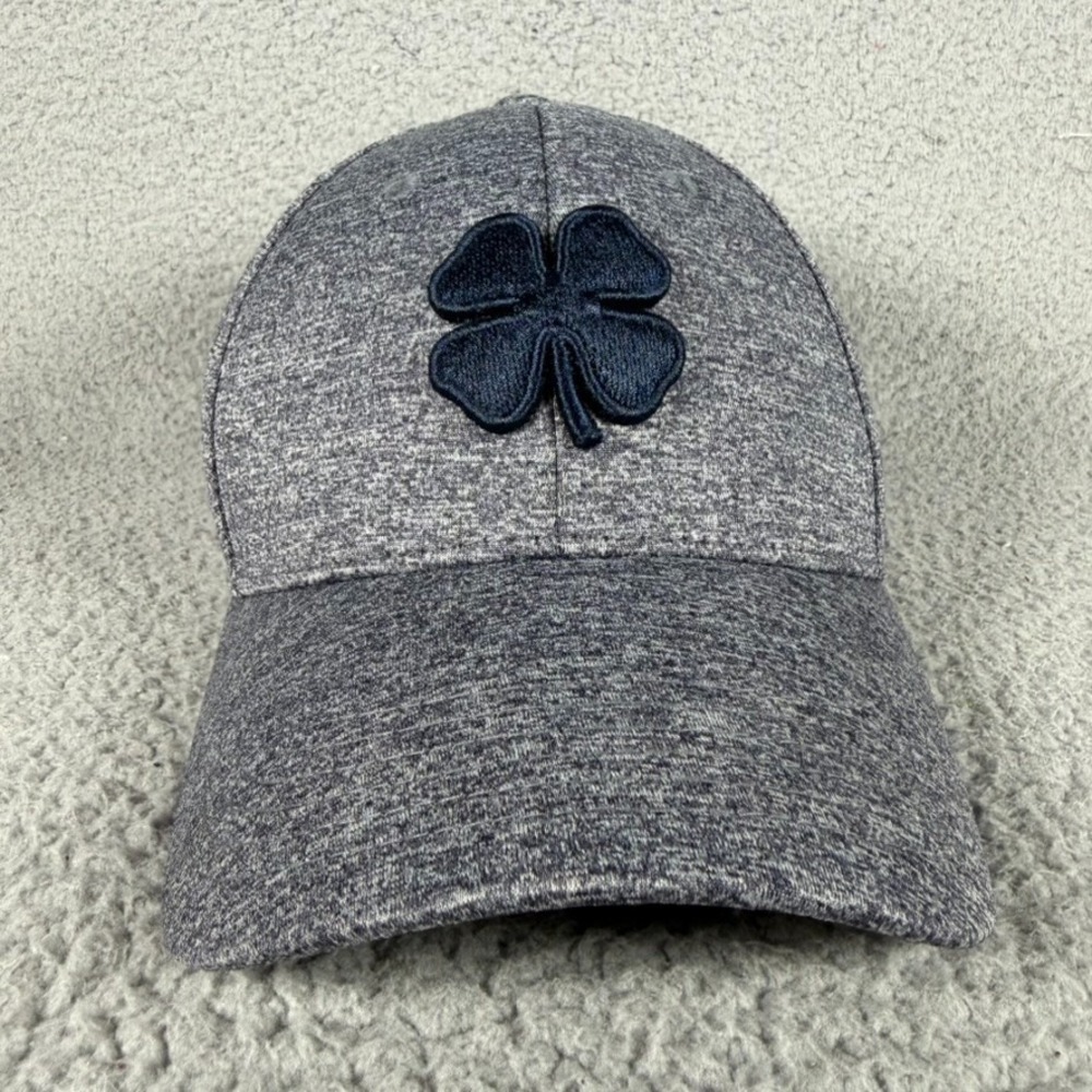 Black Clover Golf Cap Unisex S/M Embroidered Logo Dad Hat Live Lucky Four Leaf